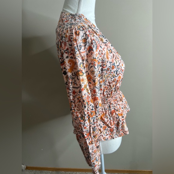 Old navy v neck peplum top size small - Picture 10 of 12